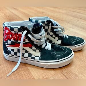 Checkered High-Top Bowie Vans